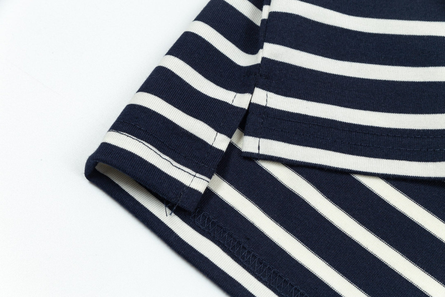 2026 AMI PARIS Women's Striped T-Shirts THOM TREND