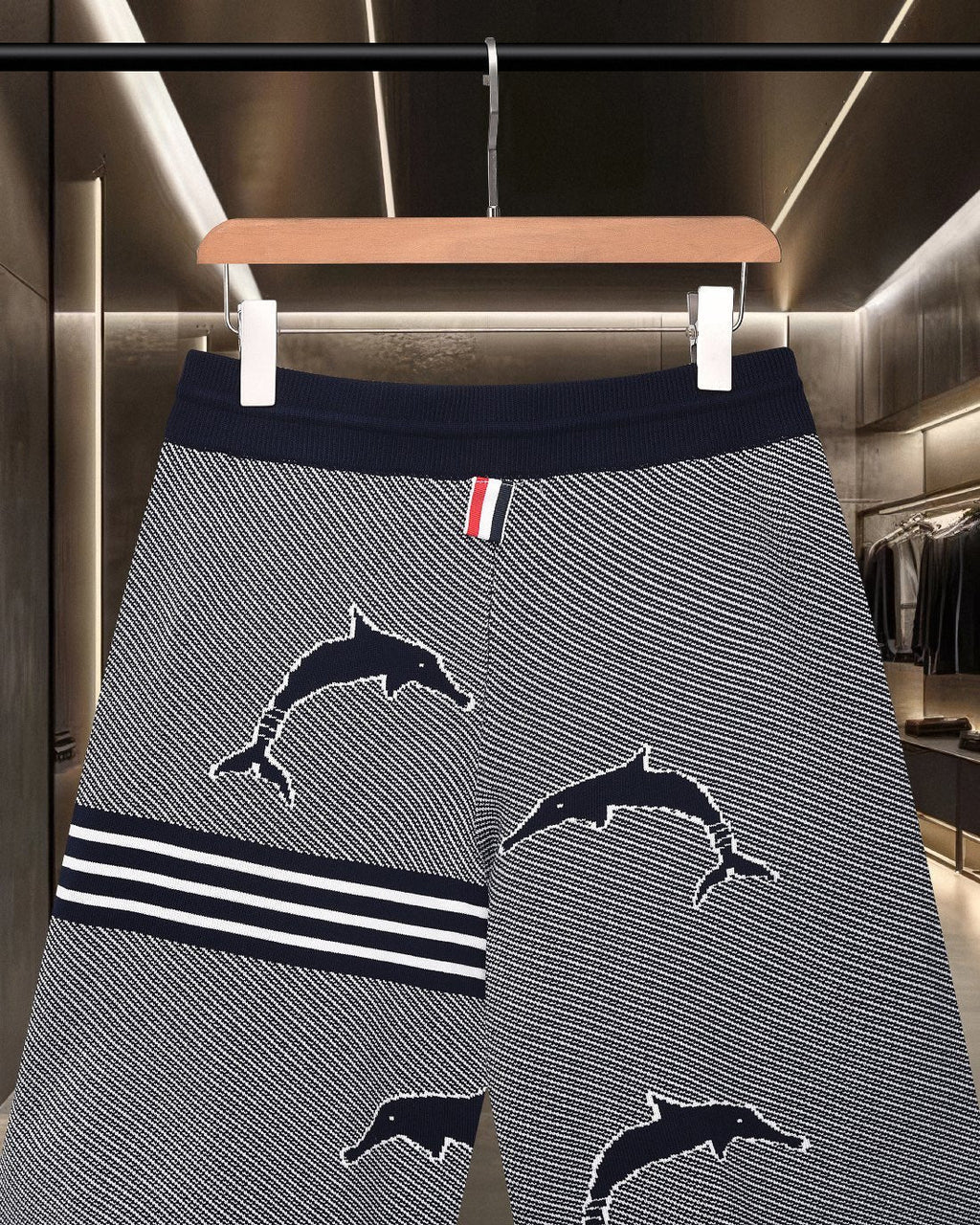 Thom Browne Style Four-Bar Stripe Knit Shorts - Image 4