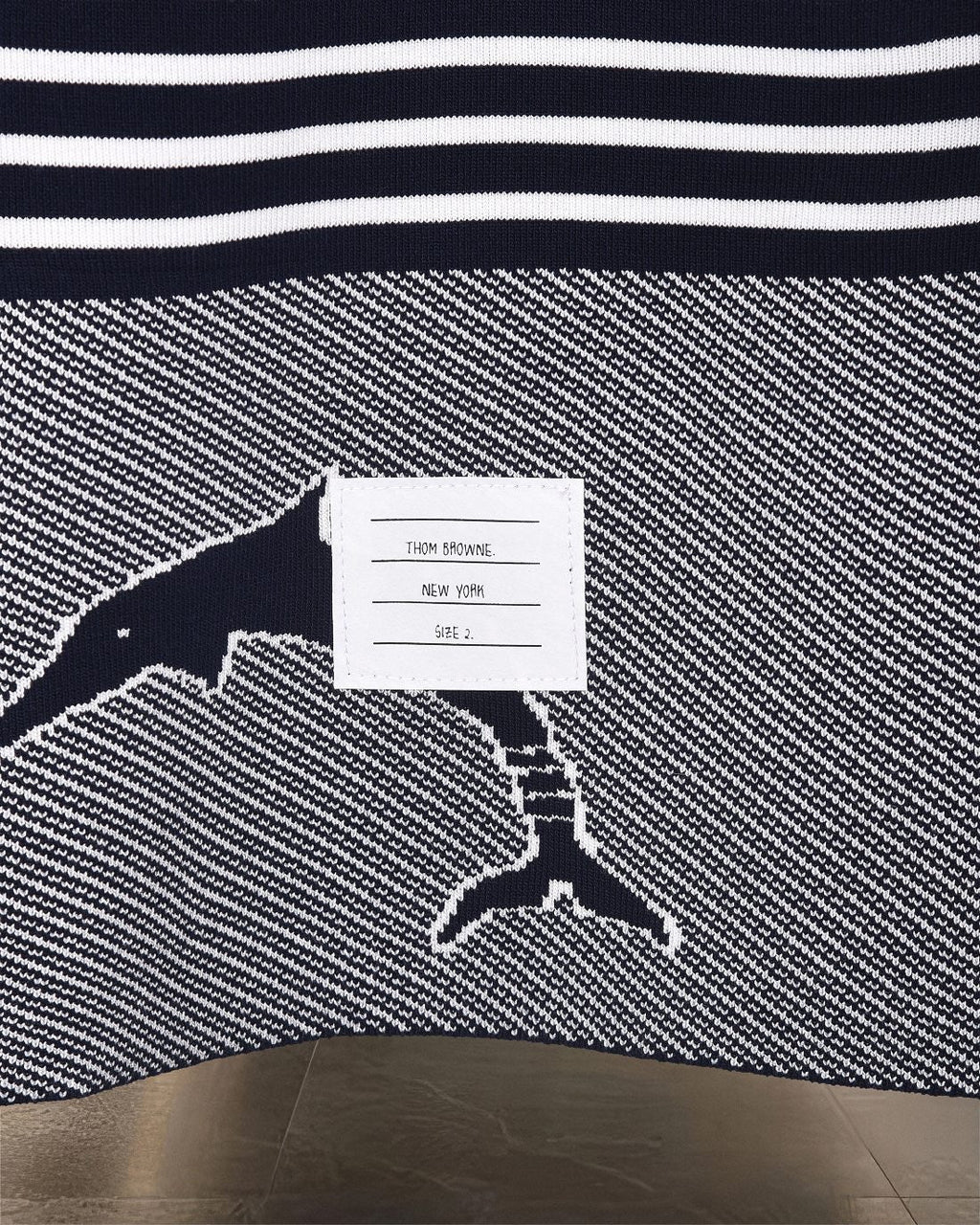 Thom Browne Style Four-Bar Stripe Knit Shorts - Image 9