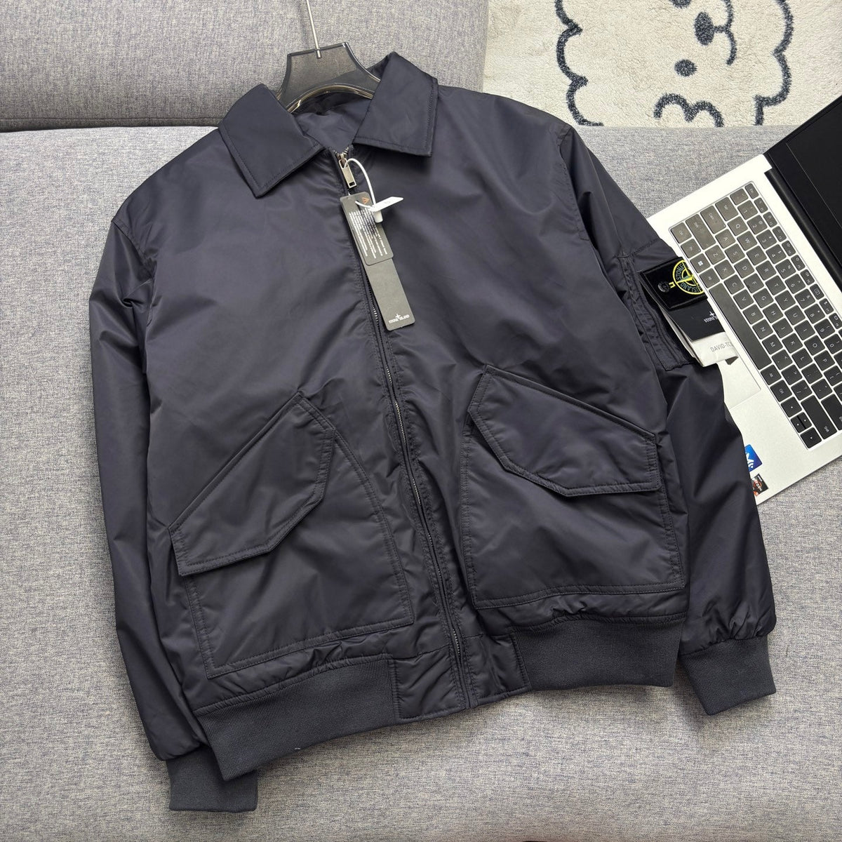 Stone Island Compass Badge Padded Flight Jacket - Green product detail view