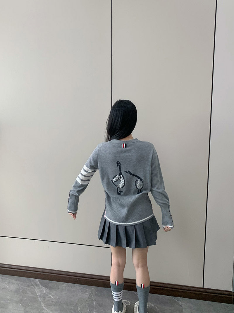 2025SS  Back goose V-neck cardigan THOM TREND