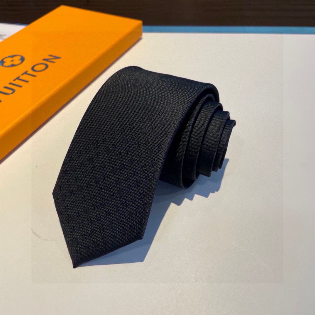 Louis Vuitton Style Men's Textured Solid Silk Tie - Detail Image 3