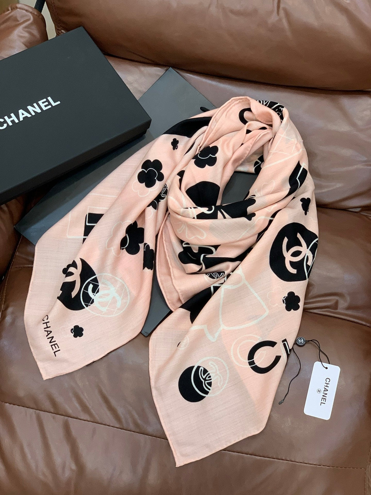 Chanel Style Coco Camellia Velvet Scarf - Pink - Detail Image 5