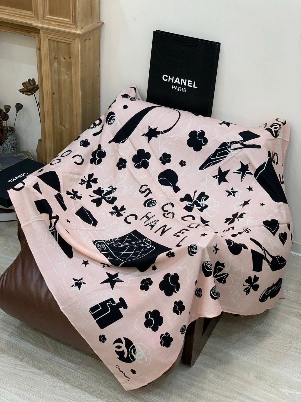 Chanel Style Coco Camellia Velvet Scarf - Pink - Detail Image 6