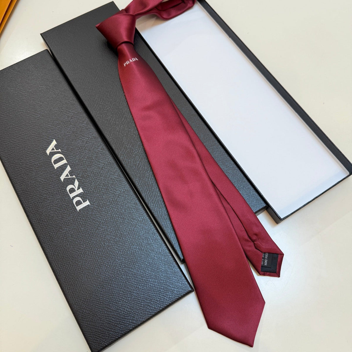 Prada Style Men's Minimal Logo Silk Tie - Detail Image 3