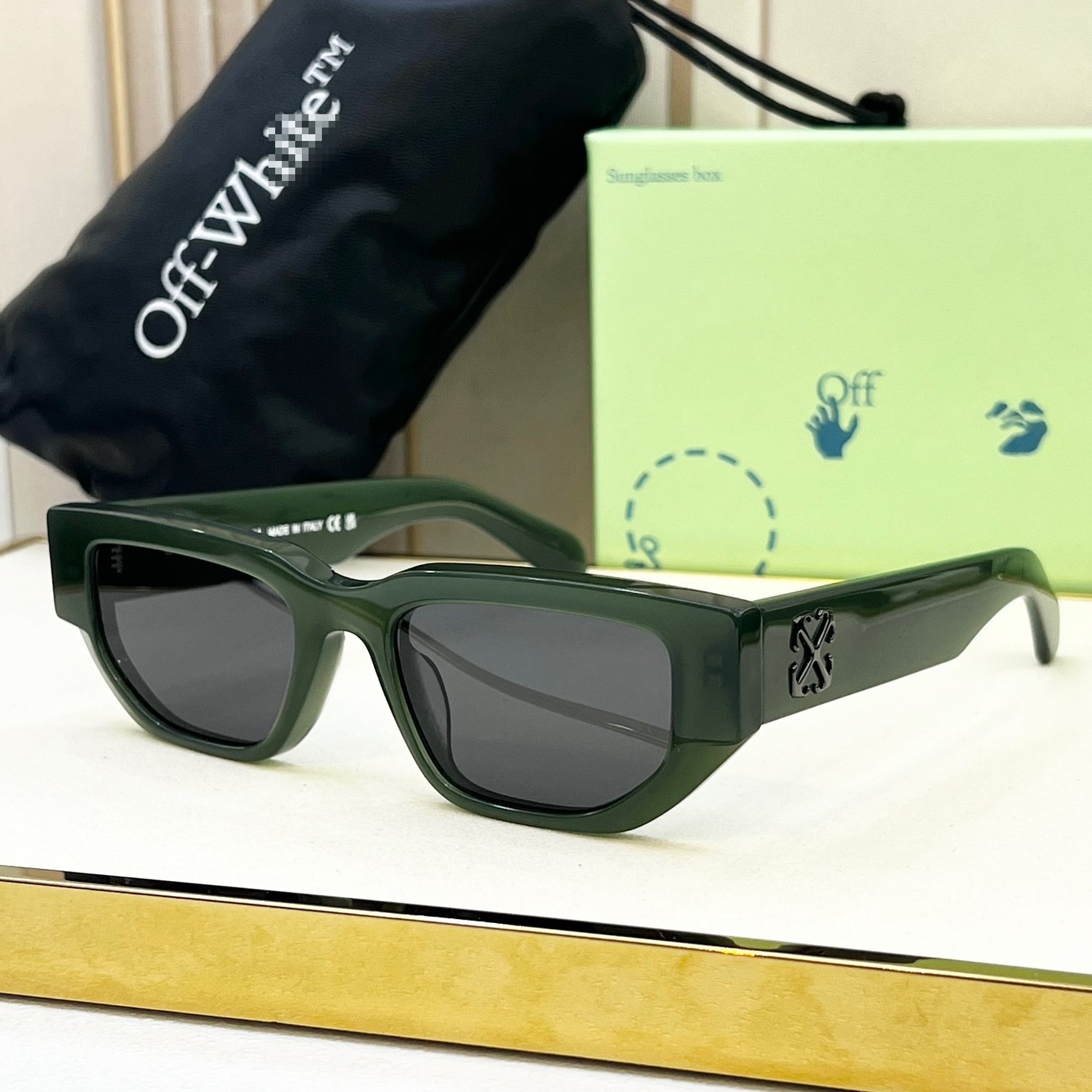 OFF-Whlte Arrow logo sunglasses#115 4-Bar
