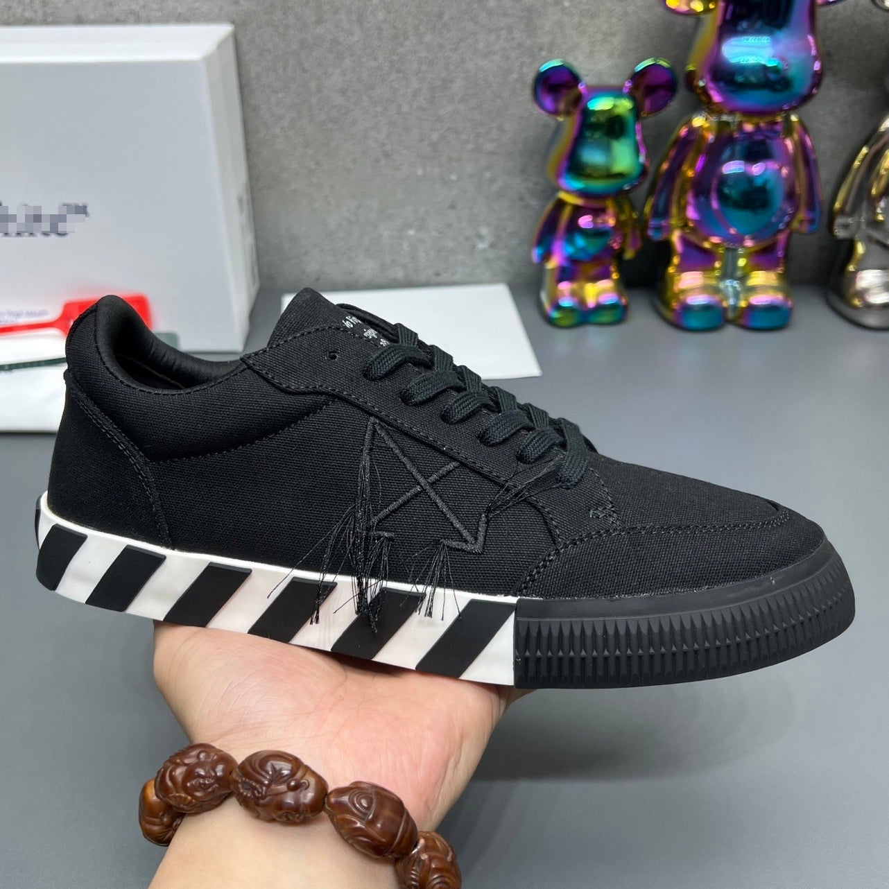 OFF-Whlte Canvas Sneakers#67 4-Bar