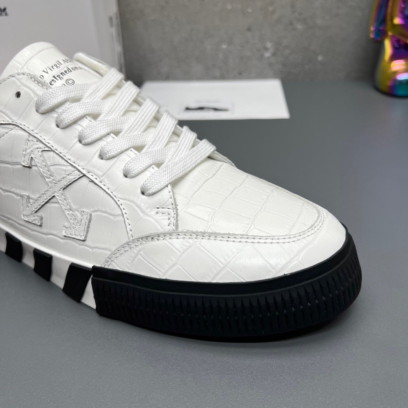 OFF-Whlte Arrow leather sneakers#36 4-Bar
