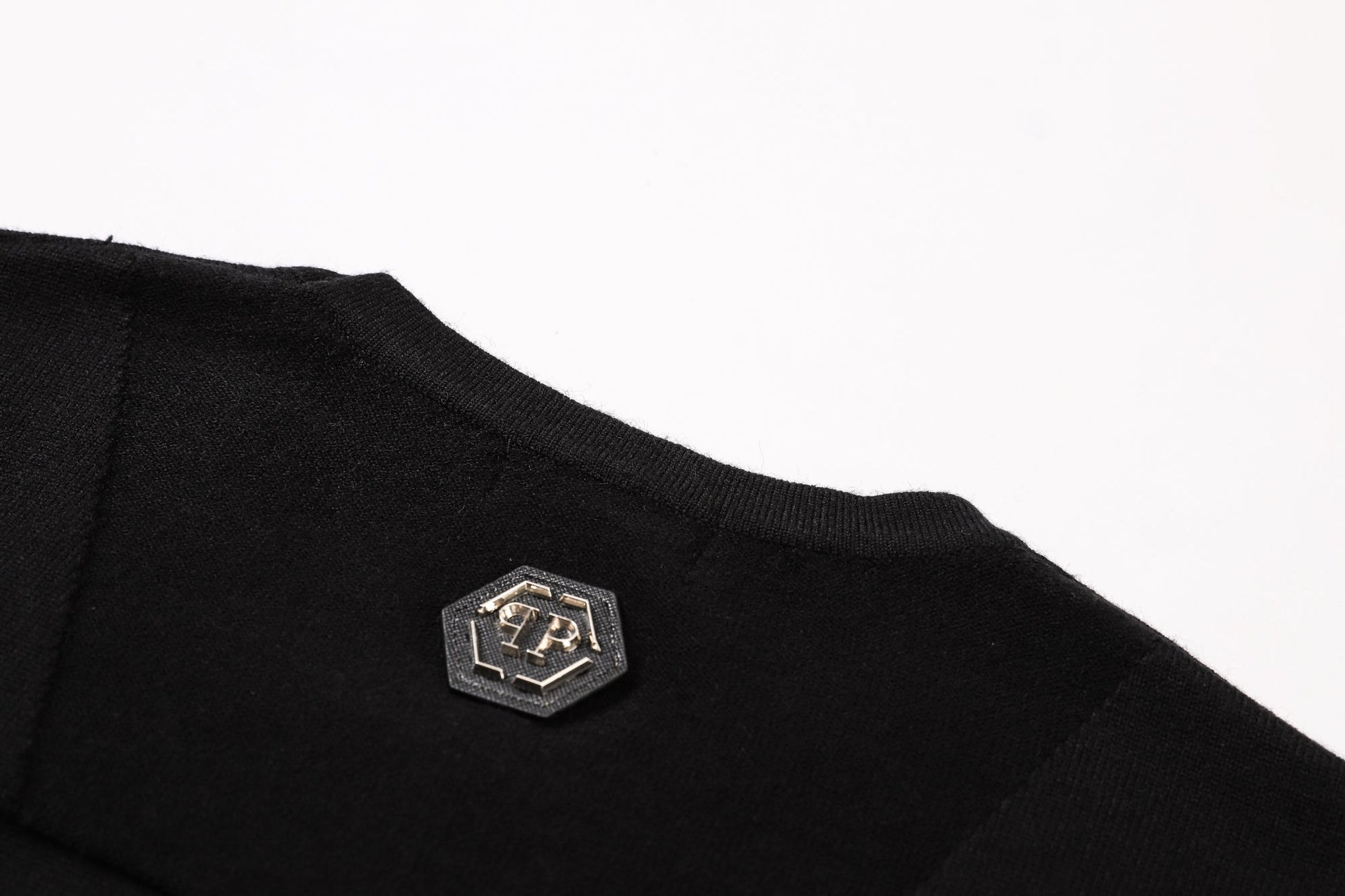 SOLO-Black Fleece Sweatshirt SOLODSQ2