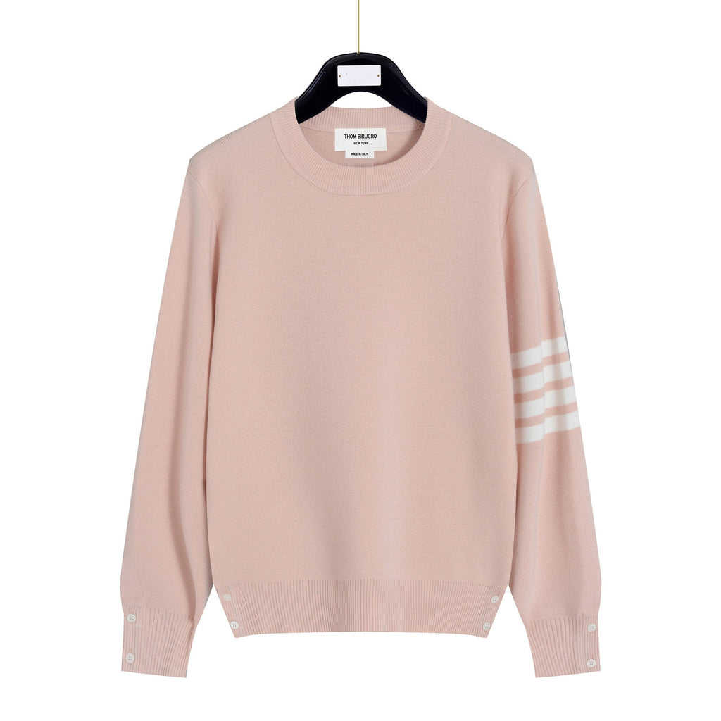 Unisex sweater by Thom Browne, knitwear detail view