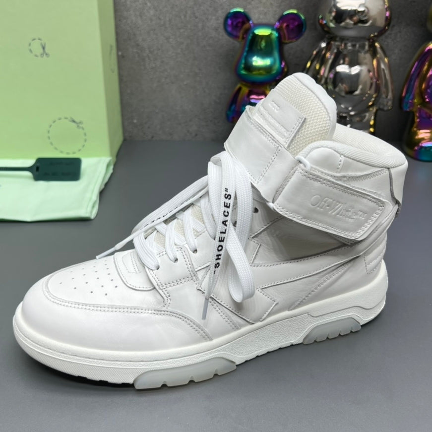 OFF-Whlte Arrow Logo Leather Sneakers #35 4-Bar