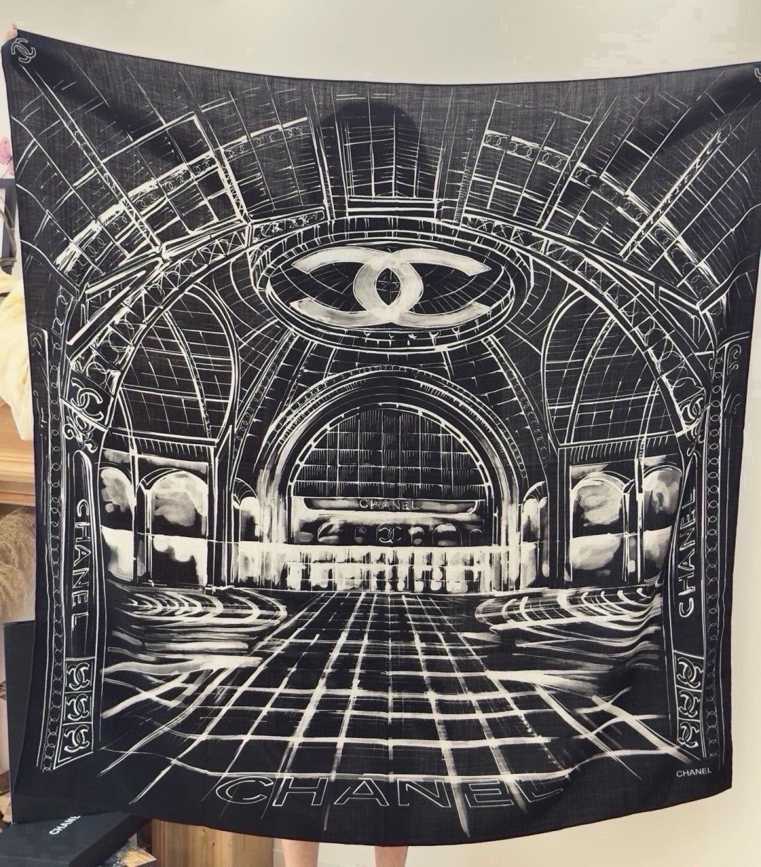 Chanel Style Grand Palais Cashmere Silk Shawl - Black White - Detail Image 8