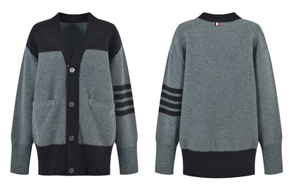 Contrast color knitted cardigan