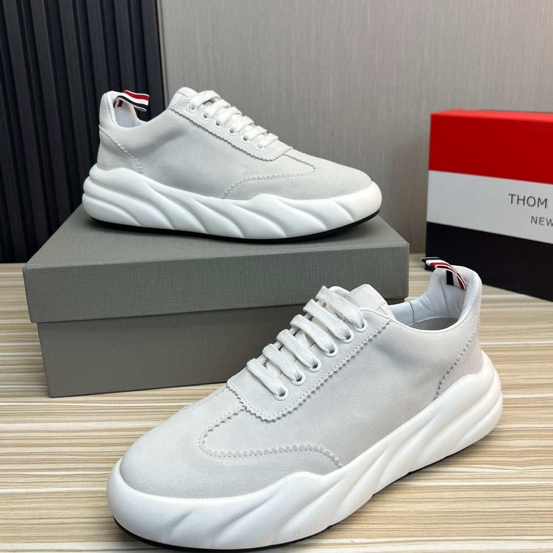 Cowhide Sneakers THOM TREND