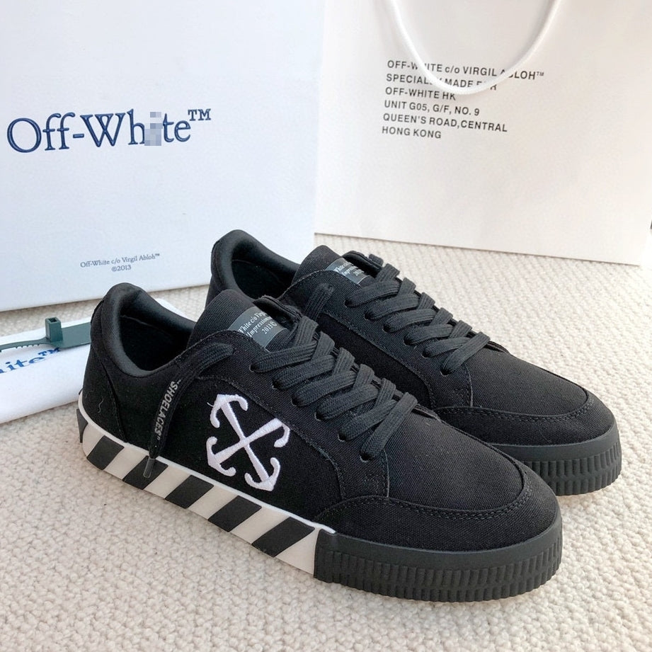 OFF-Whlte Arrow canvas shoes#29 4-Bar
