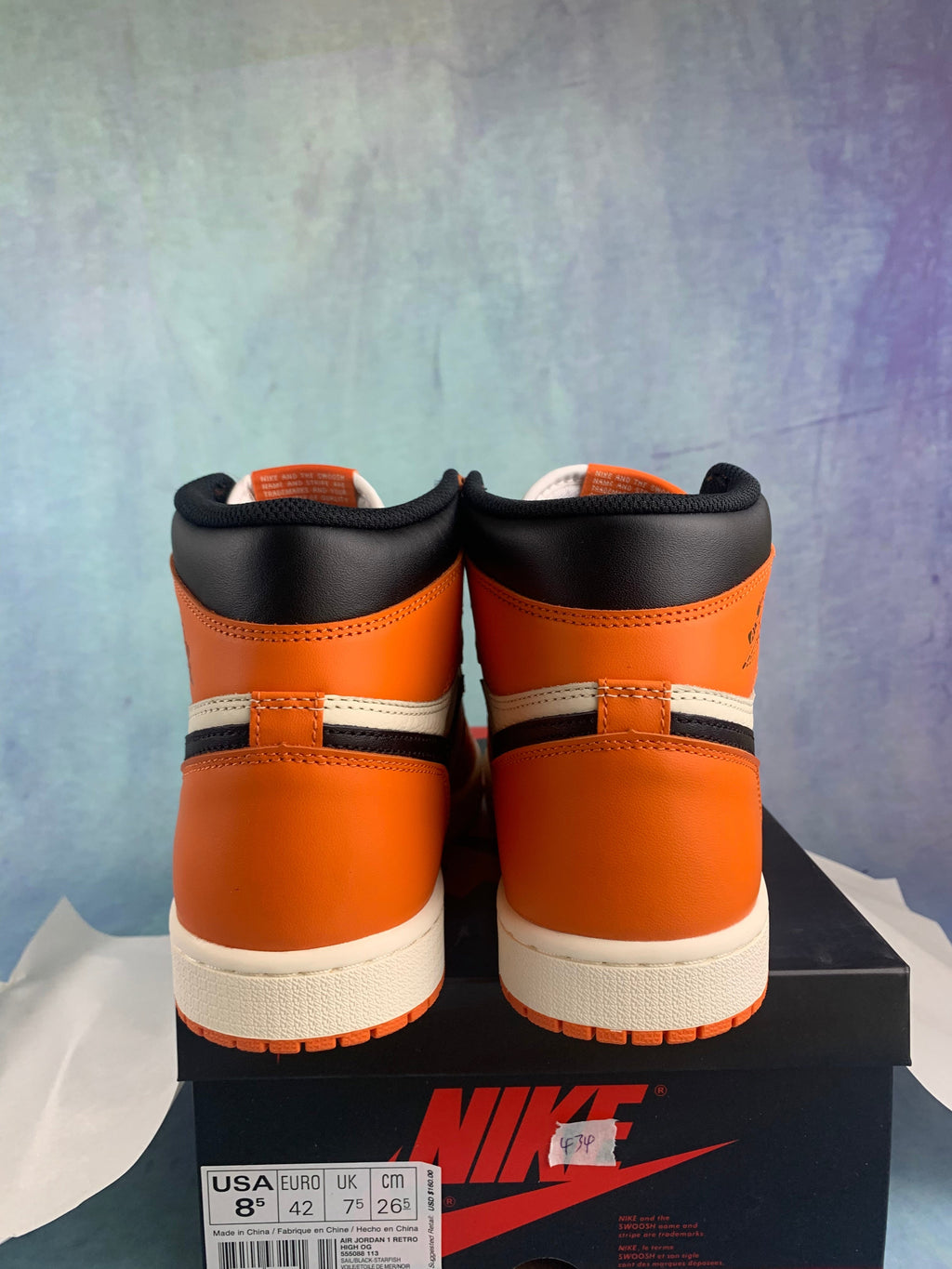 Air Jordan 1 High Shattered Backboard 555088-113 Unisex Sneakers detail view 6