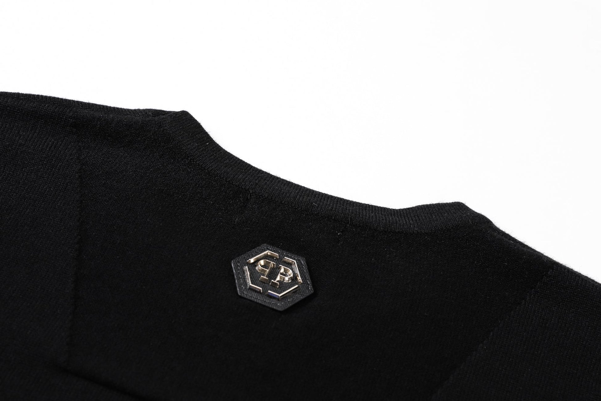 SOLO-Black Fleece Sweatshirt SOLODSQ2
