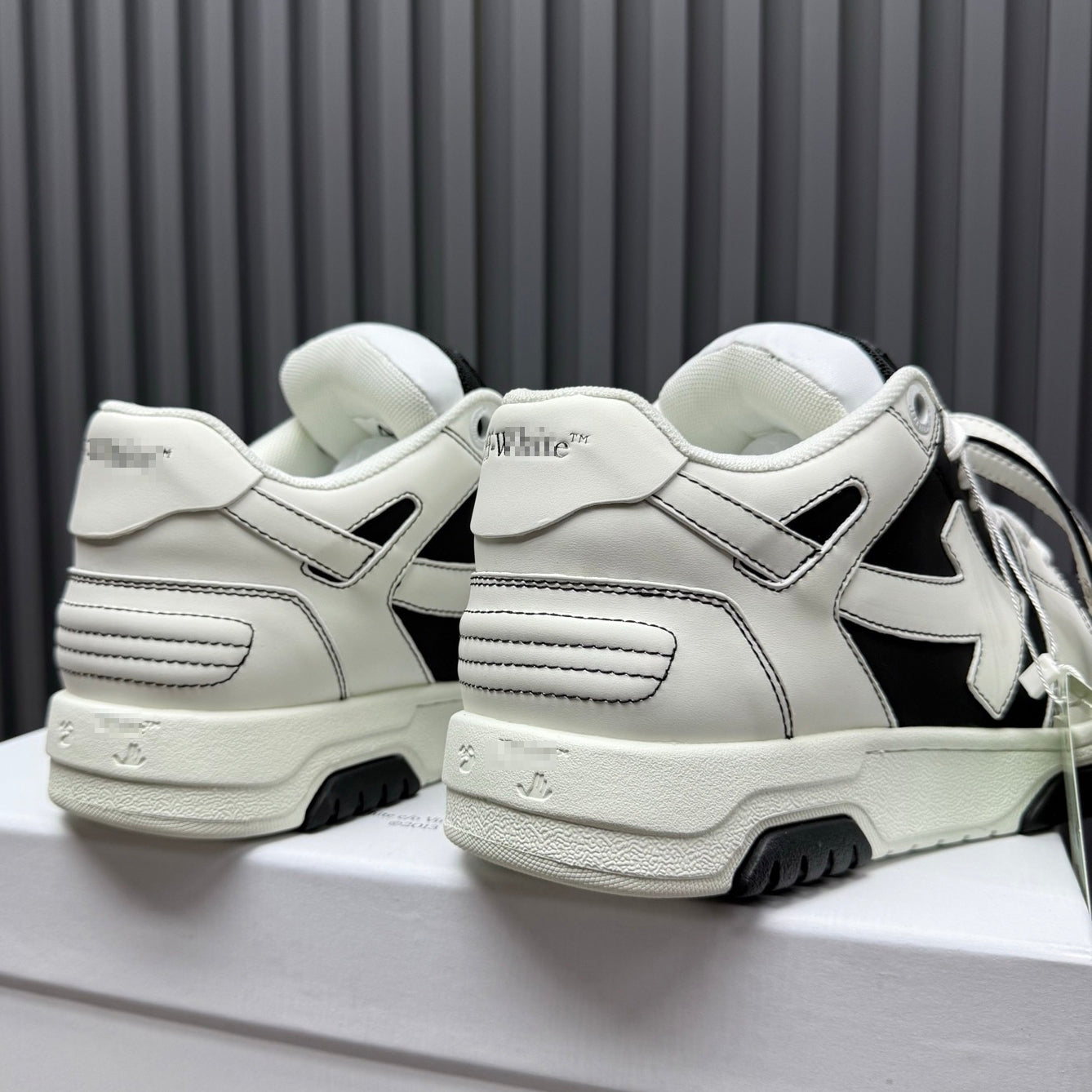 OFF-Whlte sneakers #65 4-Bar