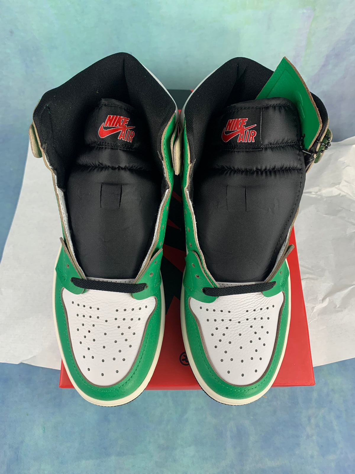 Air Jordan 1 High Heineken Unisex Sneakers detail view 4