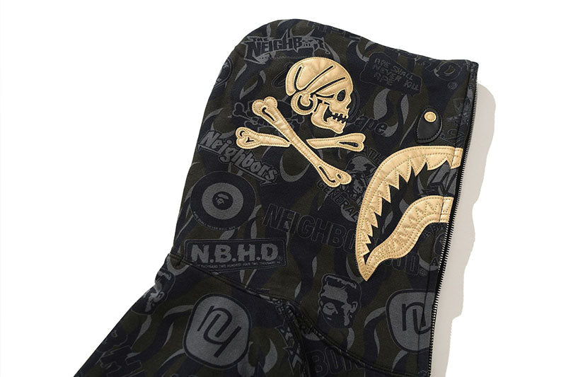 BAPE Black & Gold Camo Shark Hoodie product view 5