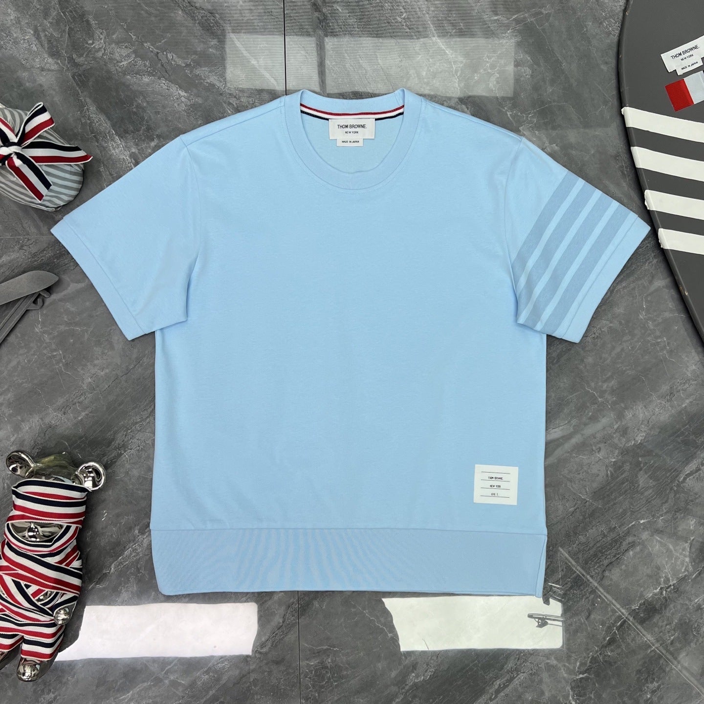 Colorblock Wave-Stripe Polo Tee – Unisex Summer Short Sleeve（副本） THOM TREND