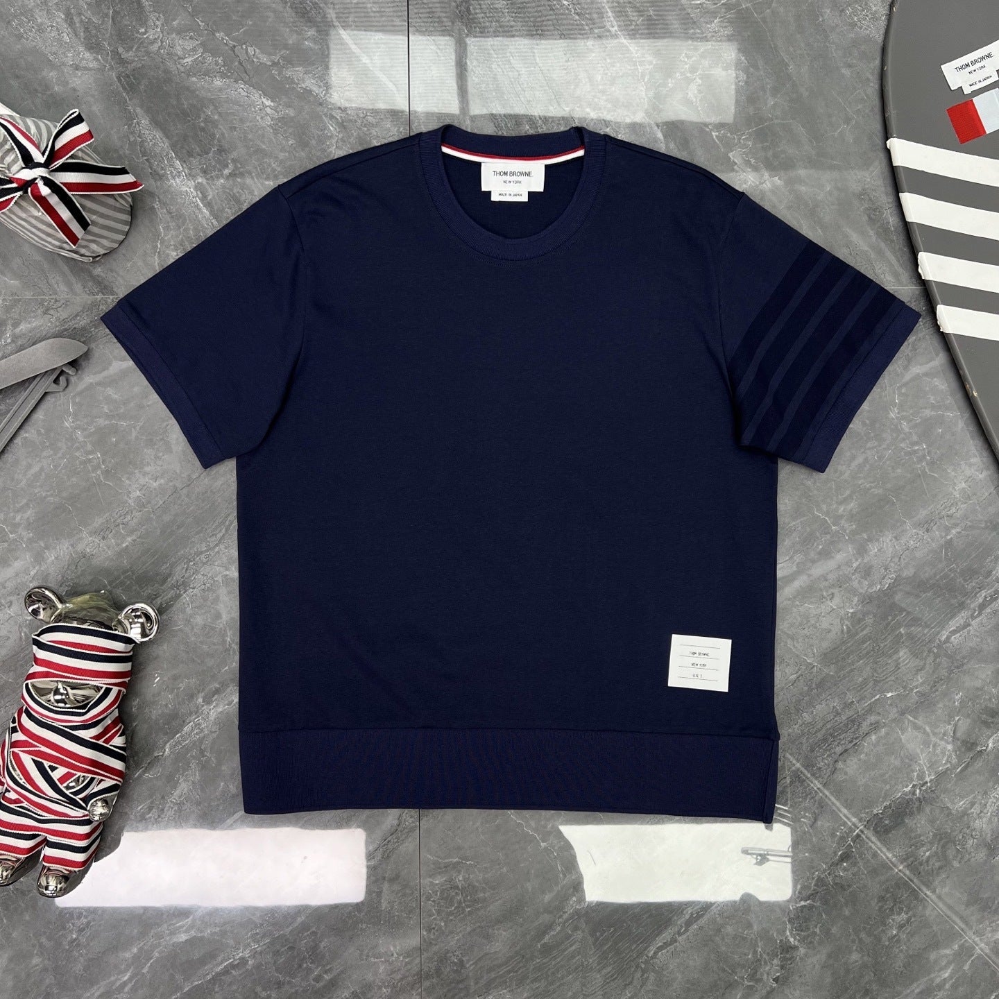 Colorblock Wave-Stripe Polo Tee – Unisex Summer Short Sleeve（副本） THOM TREND