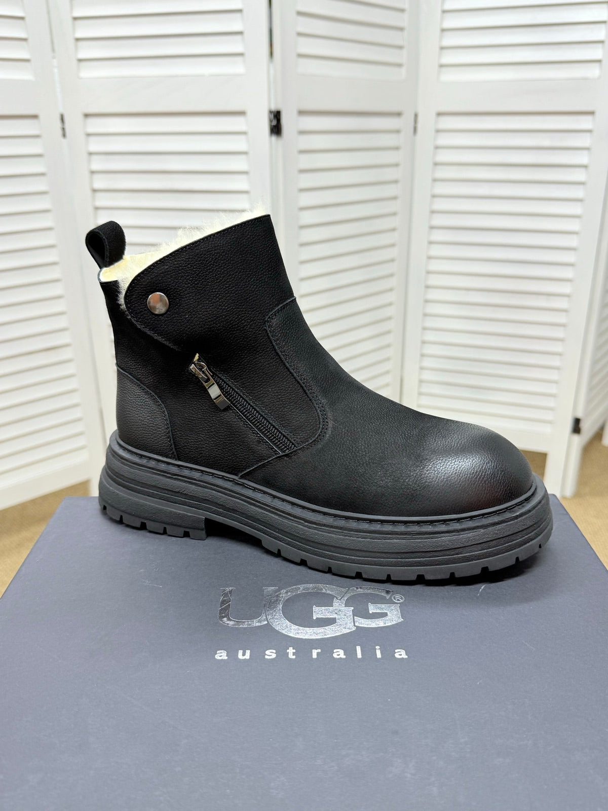 UGG Black Exposed-Shearling Ankle Boots - product view 4