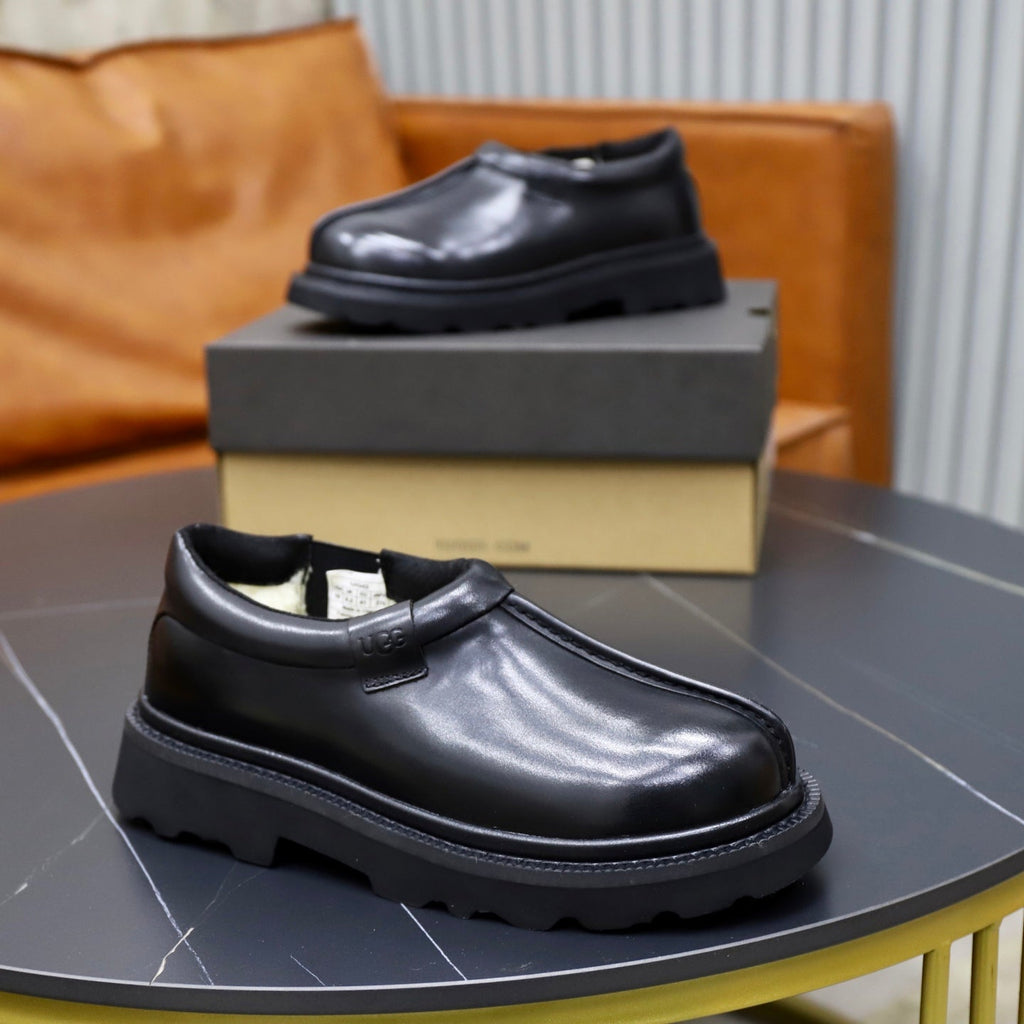 UGG Black Leather Slip-On Casual Shoes - product view 8