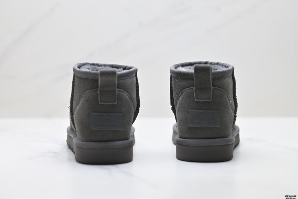UGG Classic Ultra Mini Platform Ankle Boots - product image 7