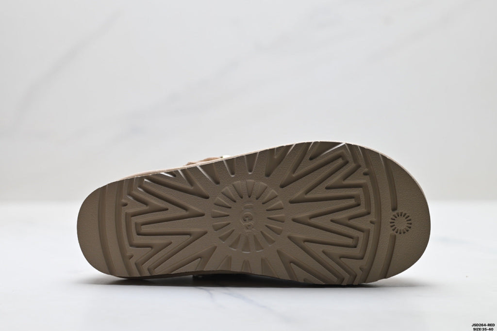 UGG Ethnic-Trim Shearling Slip-On Shoes - product image 9