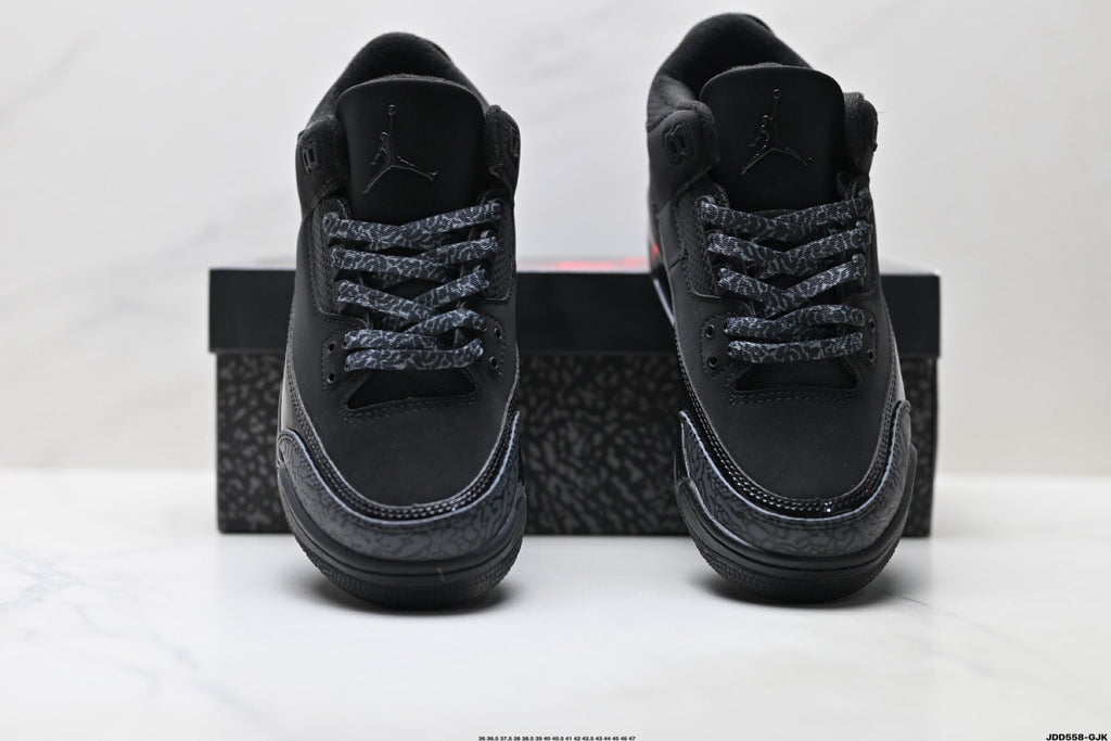 Air Jordan 3 Retro Triple Black sneakers detail view 7