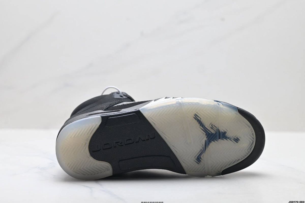 Air Jordan 5 Retro Black Metallic Silver Sneakers detail view 8