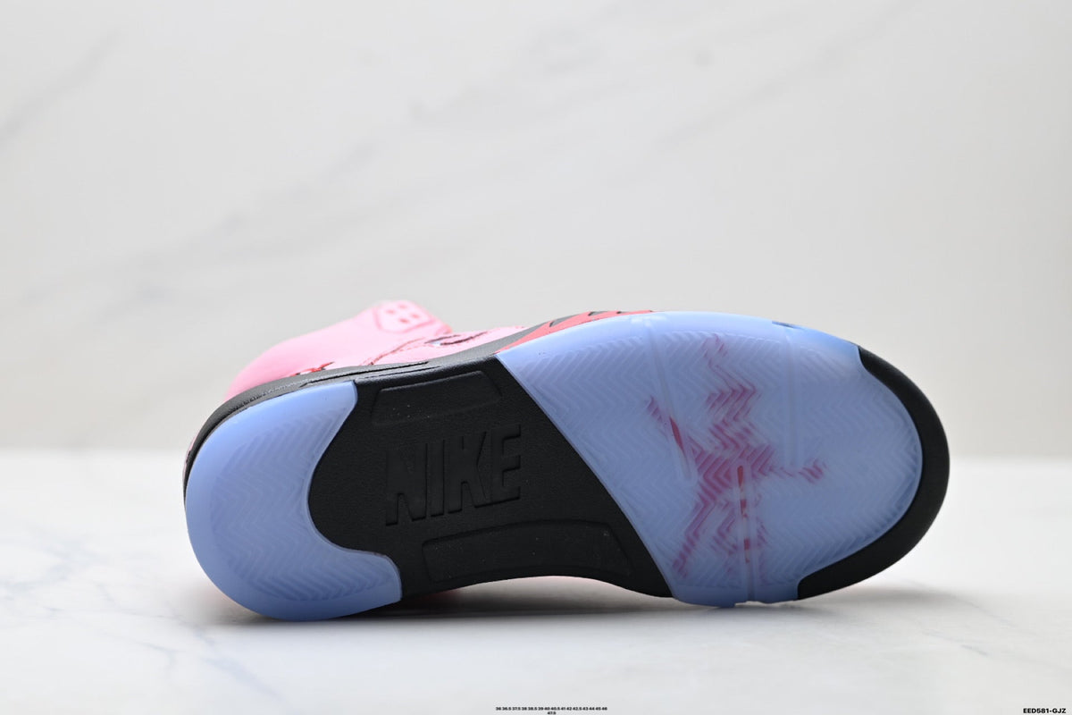 Air Jordan 5 Retro Pink Black Ice Blue Sneakers detail view 8