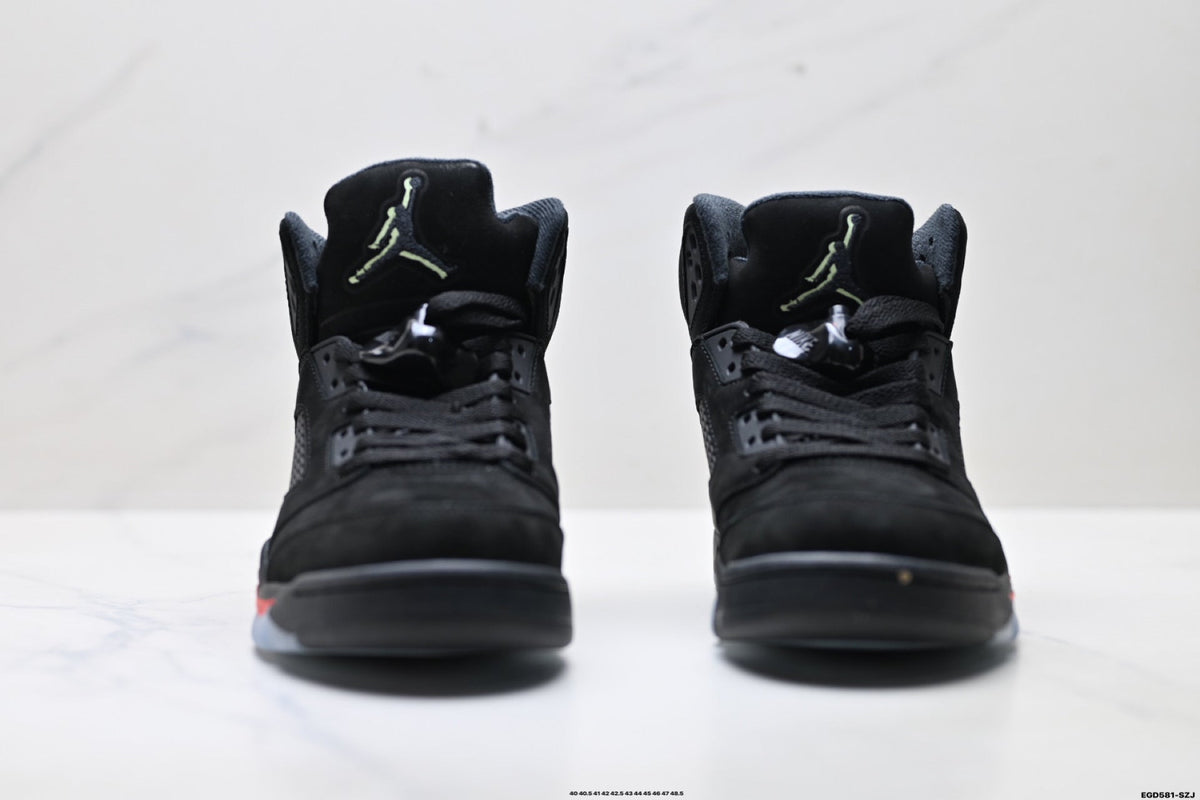 Air Jordan 5 Retro Black Fire Red Green Sneakers detail view 7