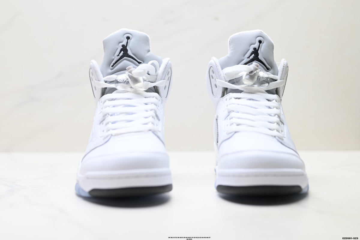 Air Jordan 5 Retro Triple White Sneakers detail view 7