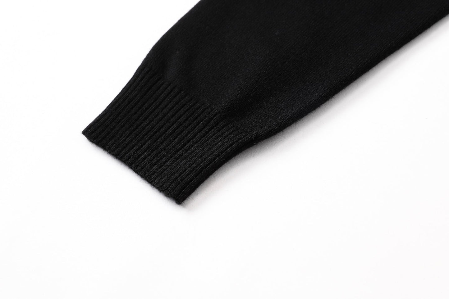 SOLO-Black Fleece Sweatshirt SOLODSQ2