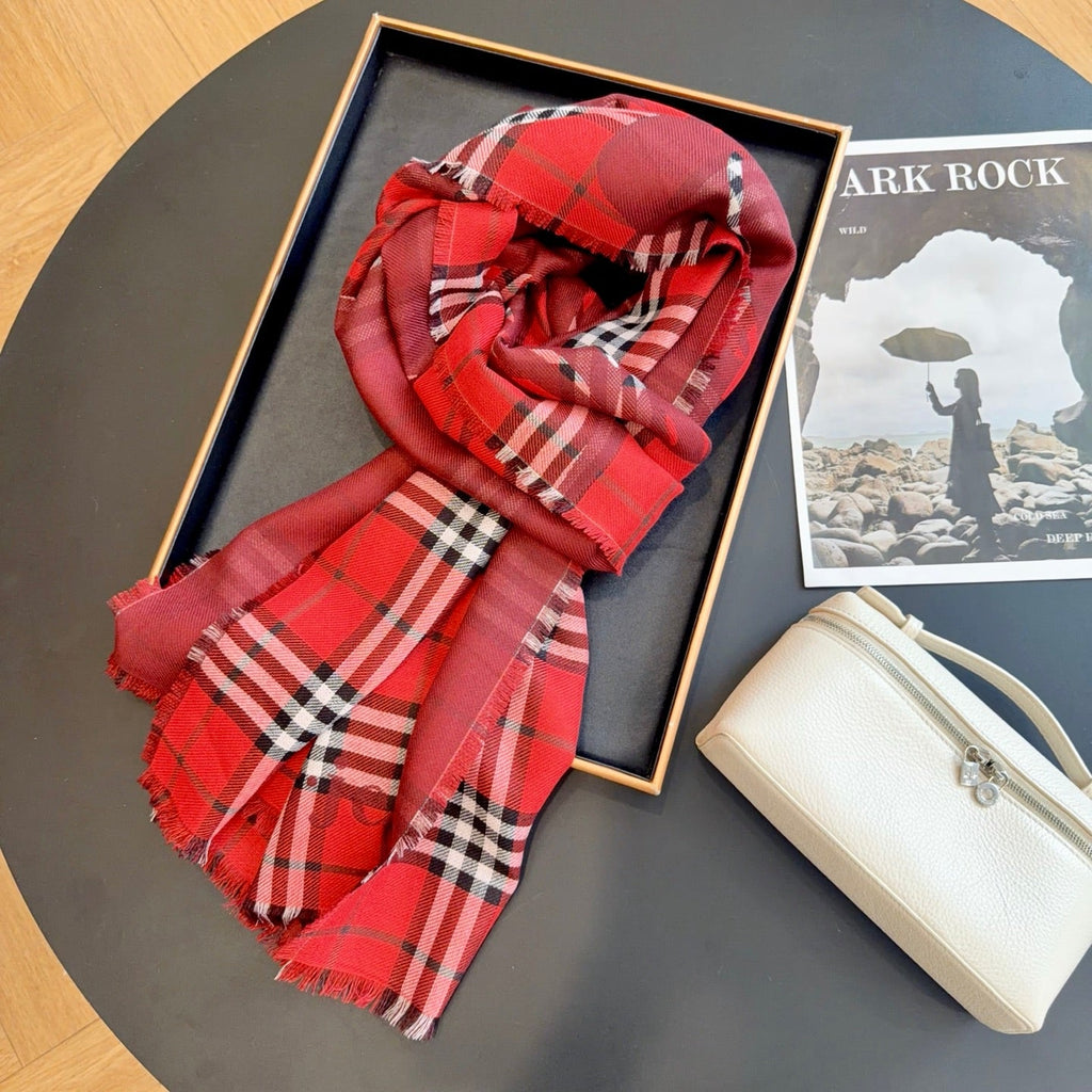 Burberry Style Classic Plaid Fringe Scarf product detail 3