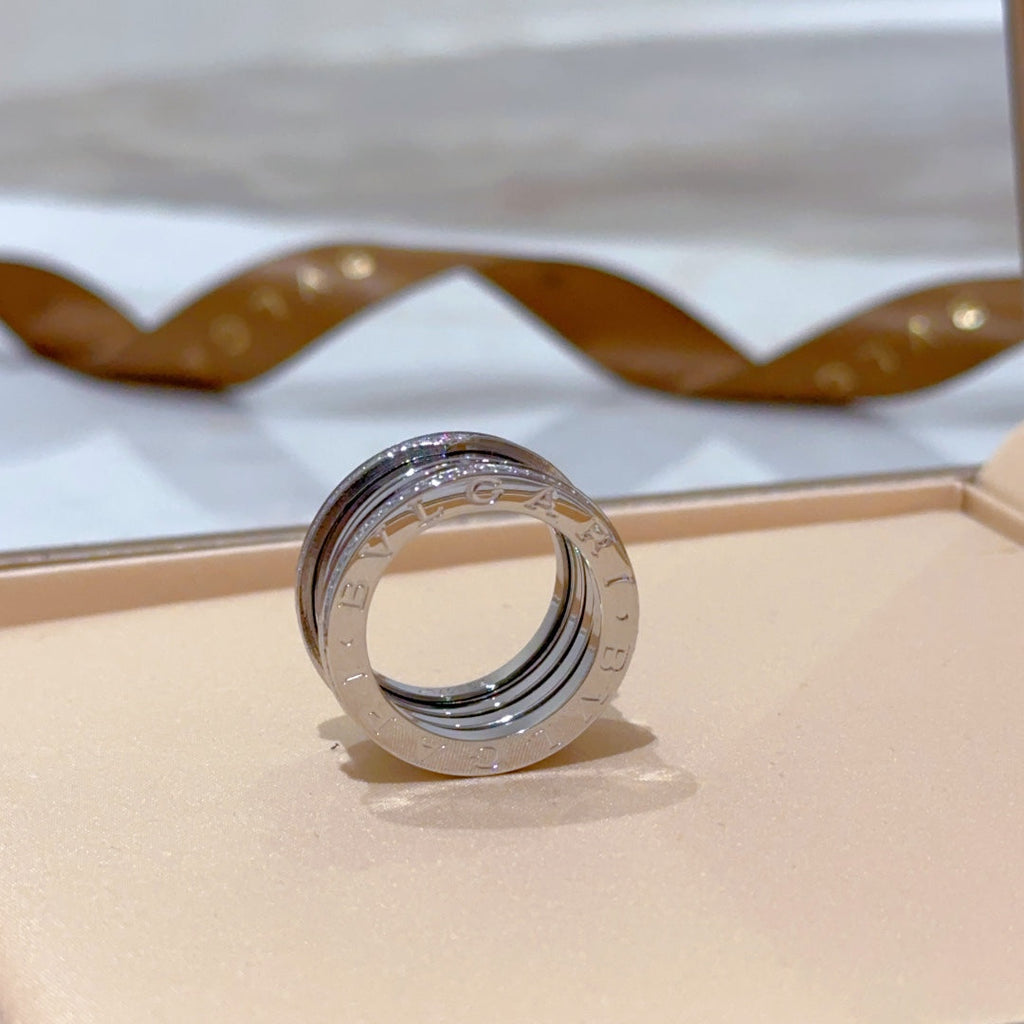 BVLGARI B.zero1 Enamel Ring detail 5