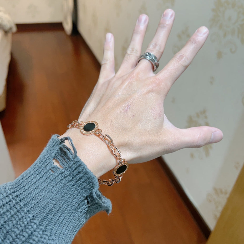 BVLGARI DREAM Bracelet detail 6