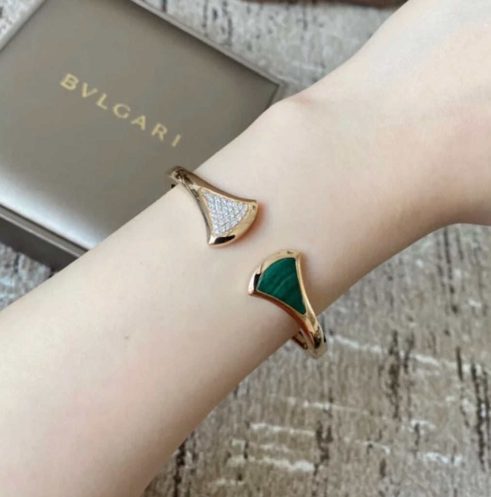 BVLGARI Malachite Fan-Shaped Bracelet detail 2