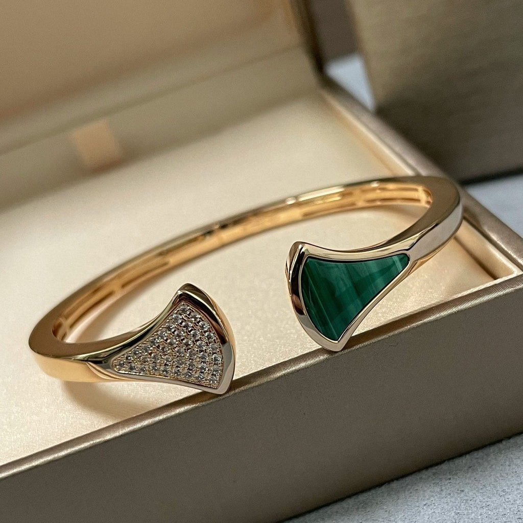 BVLGARI Malachite Fan-Shaped Bracelet detail 3