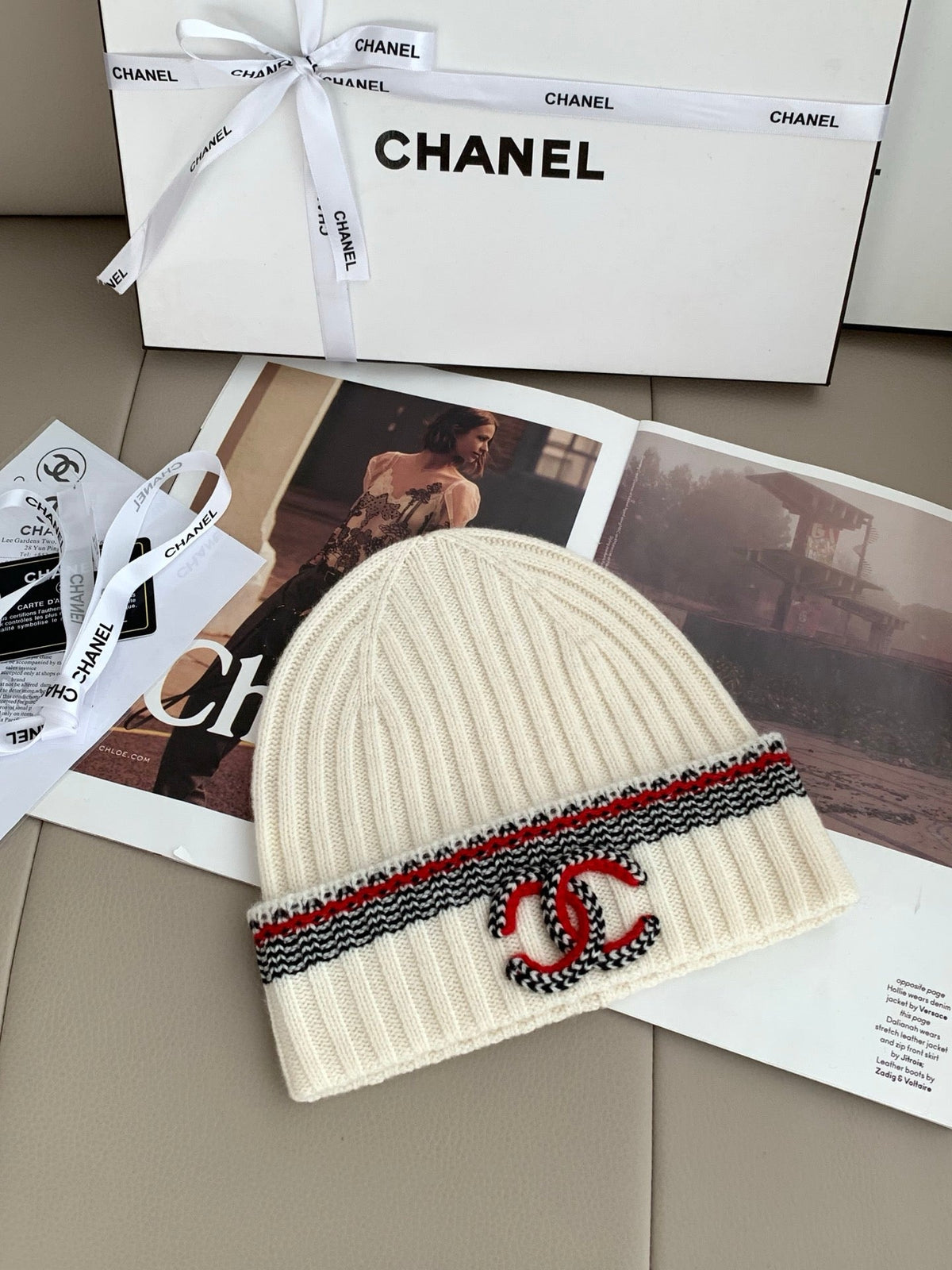 Chanel Style Contrast-Trim Scarf and Beanie Set product detail 7