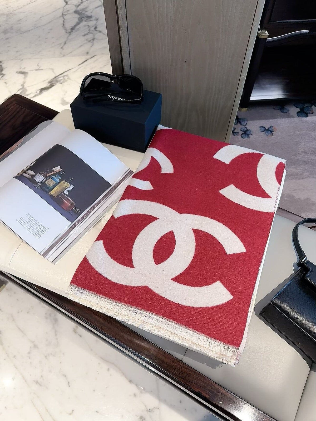 Chanel Style Oversized Logo Knit Scarf product detail 4