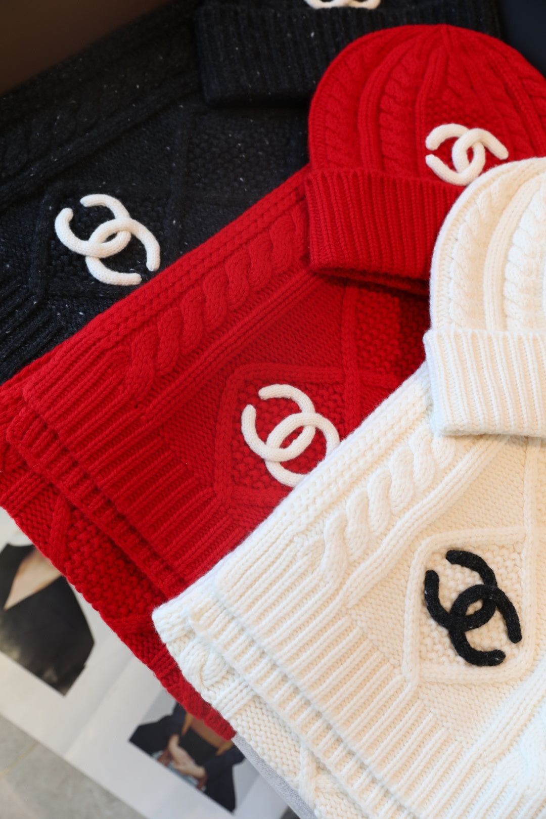Chanel Style Rib-Knit Scarf and Beanie Set product detail 8