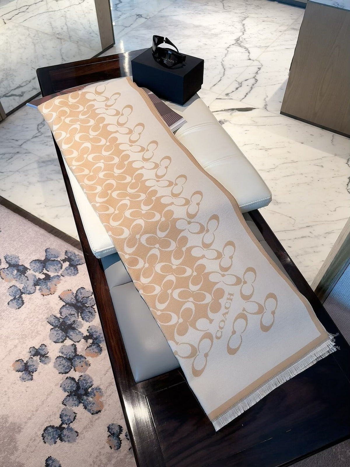 Coach Style Signature C Print Scarf product detail 5