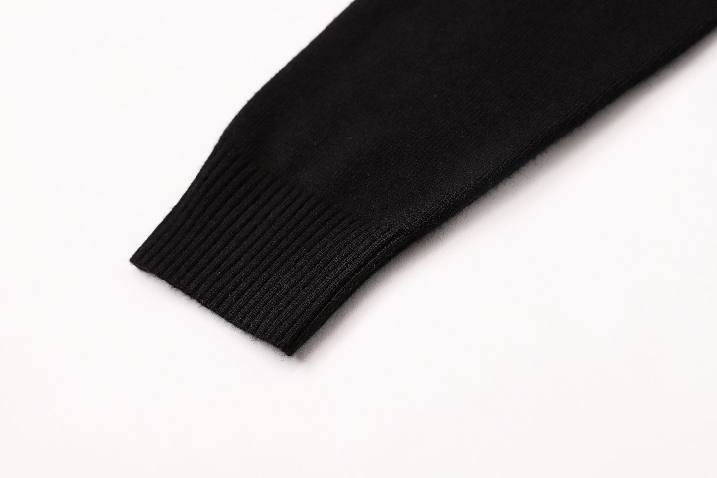 SOLO-Black Fleece Sweatshirt SOLODSQ2