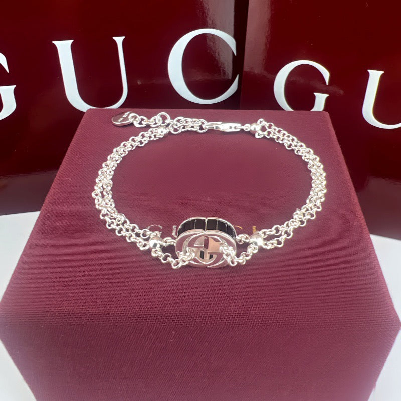 Gucci Black Princess-Cut Crystal Bracelet detail view 5