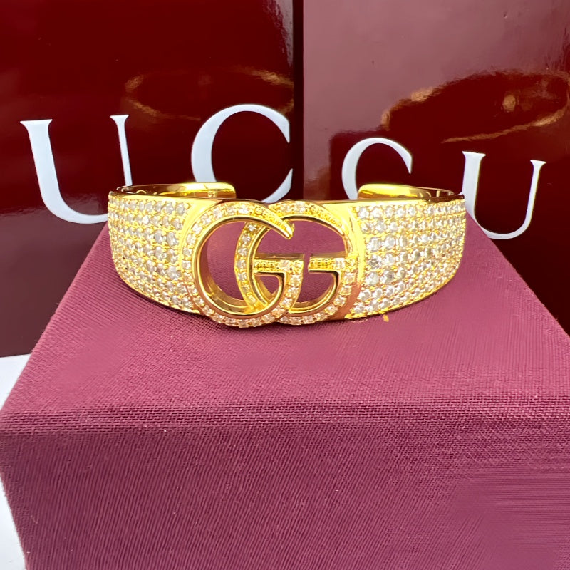 Gucci Crystal Double G Cuff Bracelet detail view 4