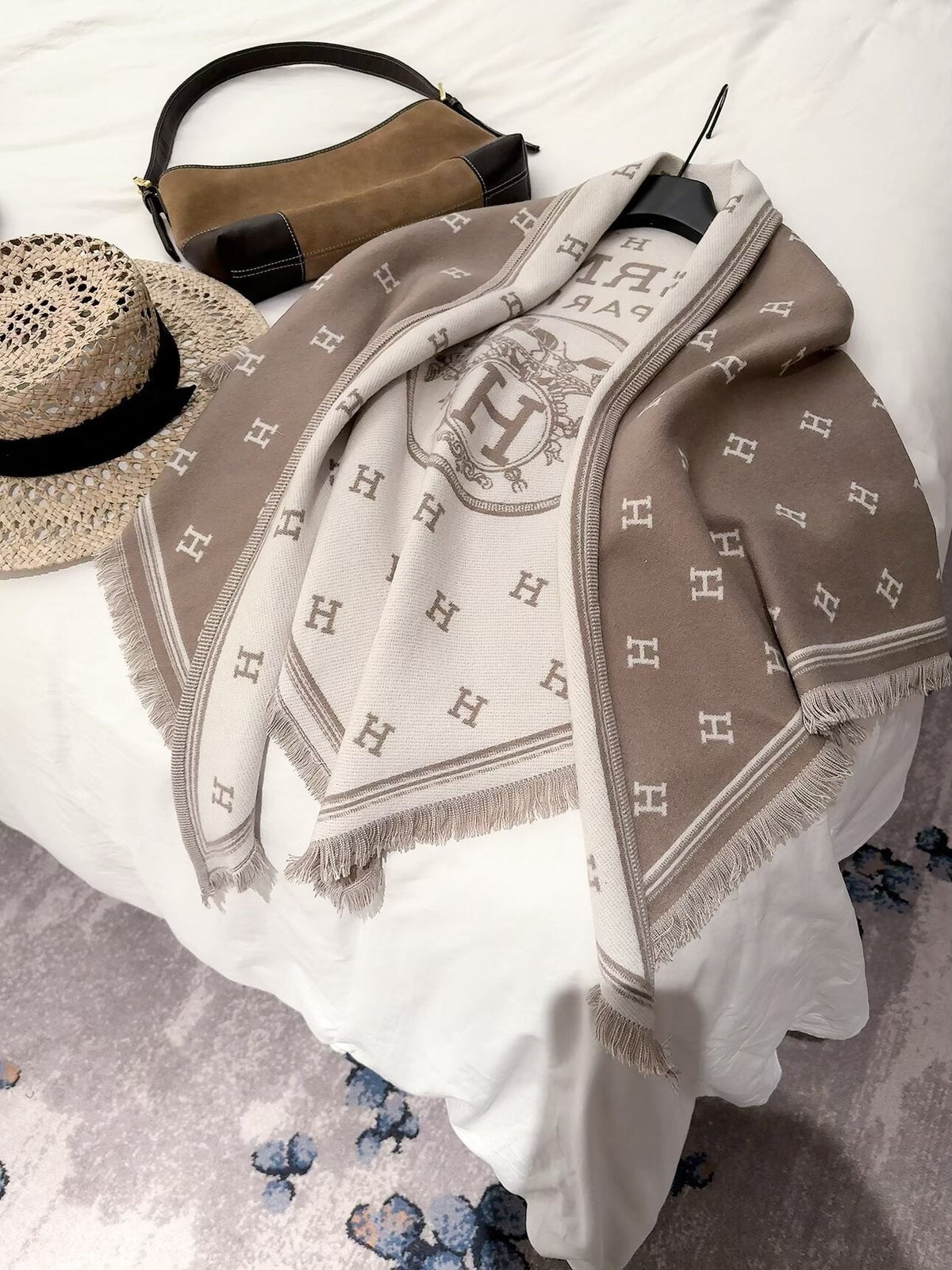 Hermes Style Reversible Equestrian Cape Shawl product detail 5