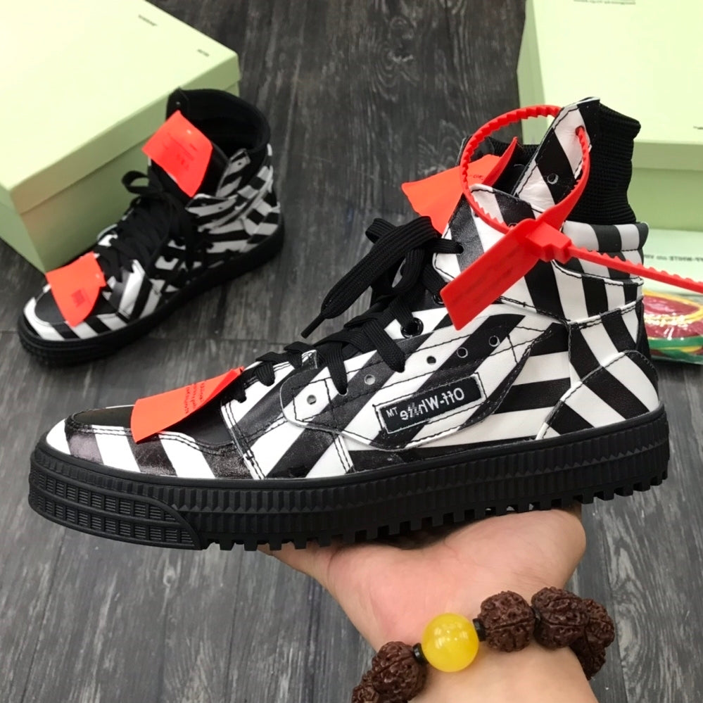 OFF-Whlte Arrow Logo Leather Sneakers #43 4-Bar